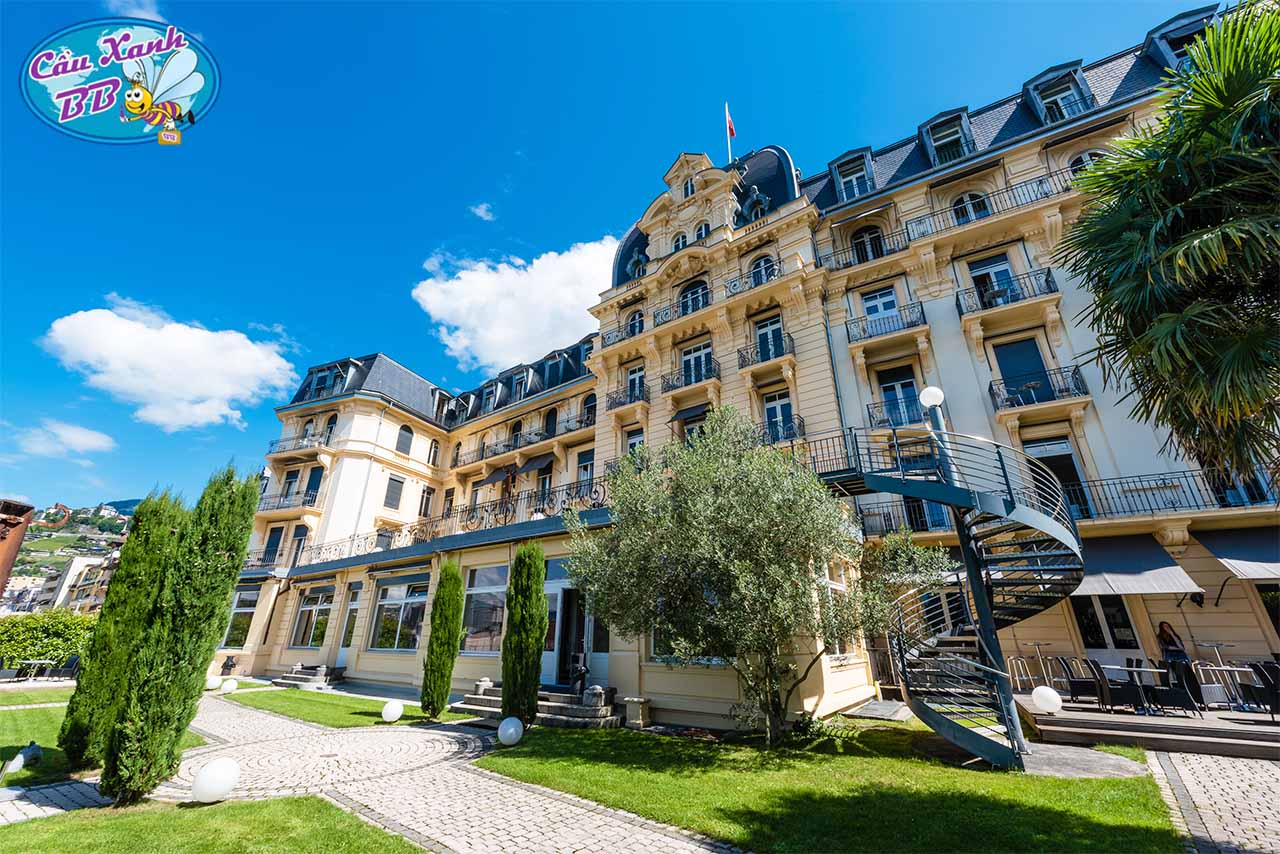 trường Hotel Institute Montreux